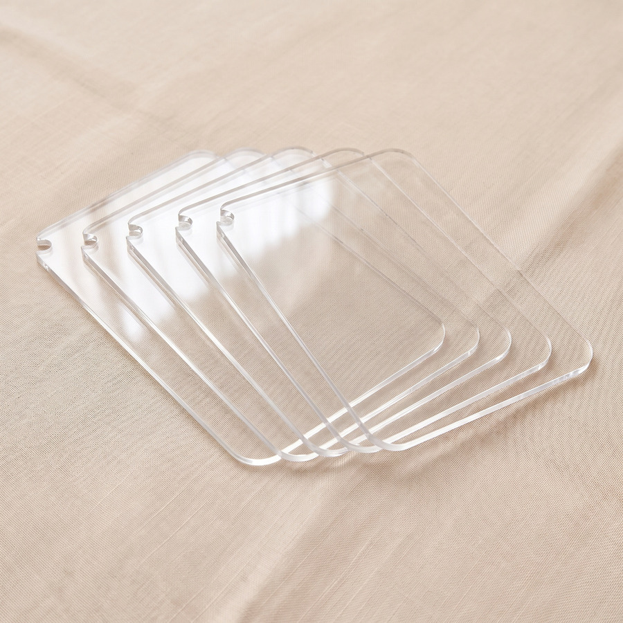 Fünf transparente Acryldeckel